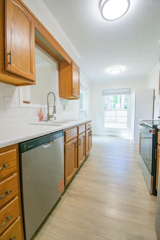 513 Andrea Ct - Photo 7 of 24