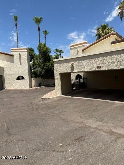8844 S 51st St - Photo 5 of 42