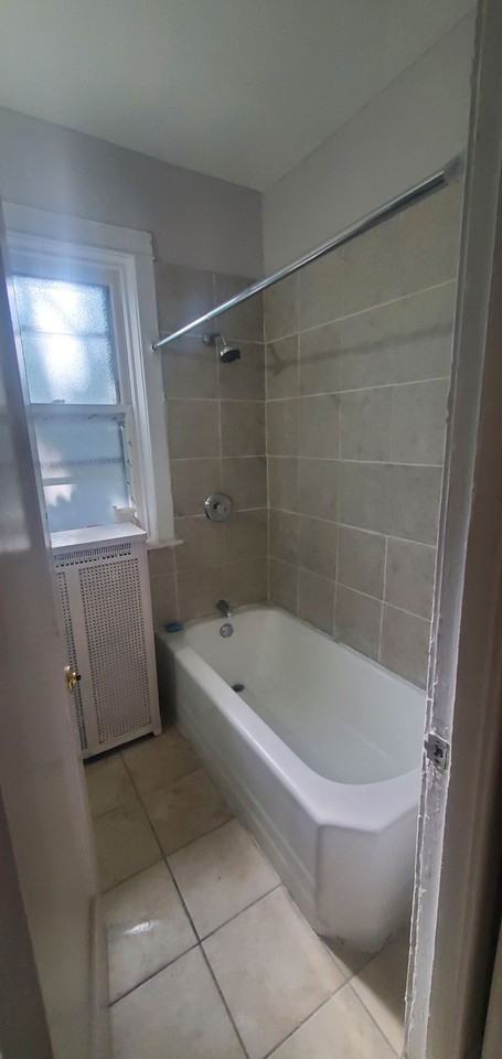 3017 W Wilson Ave Apt 2 - Photo 7 of 14