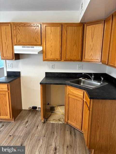 22756 Lawrence Ave ##6 - Photo 5 of 7