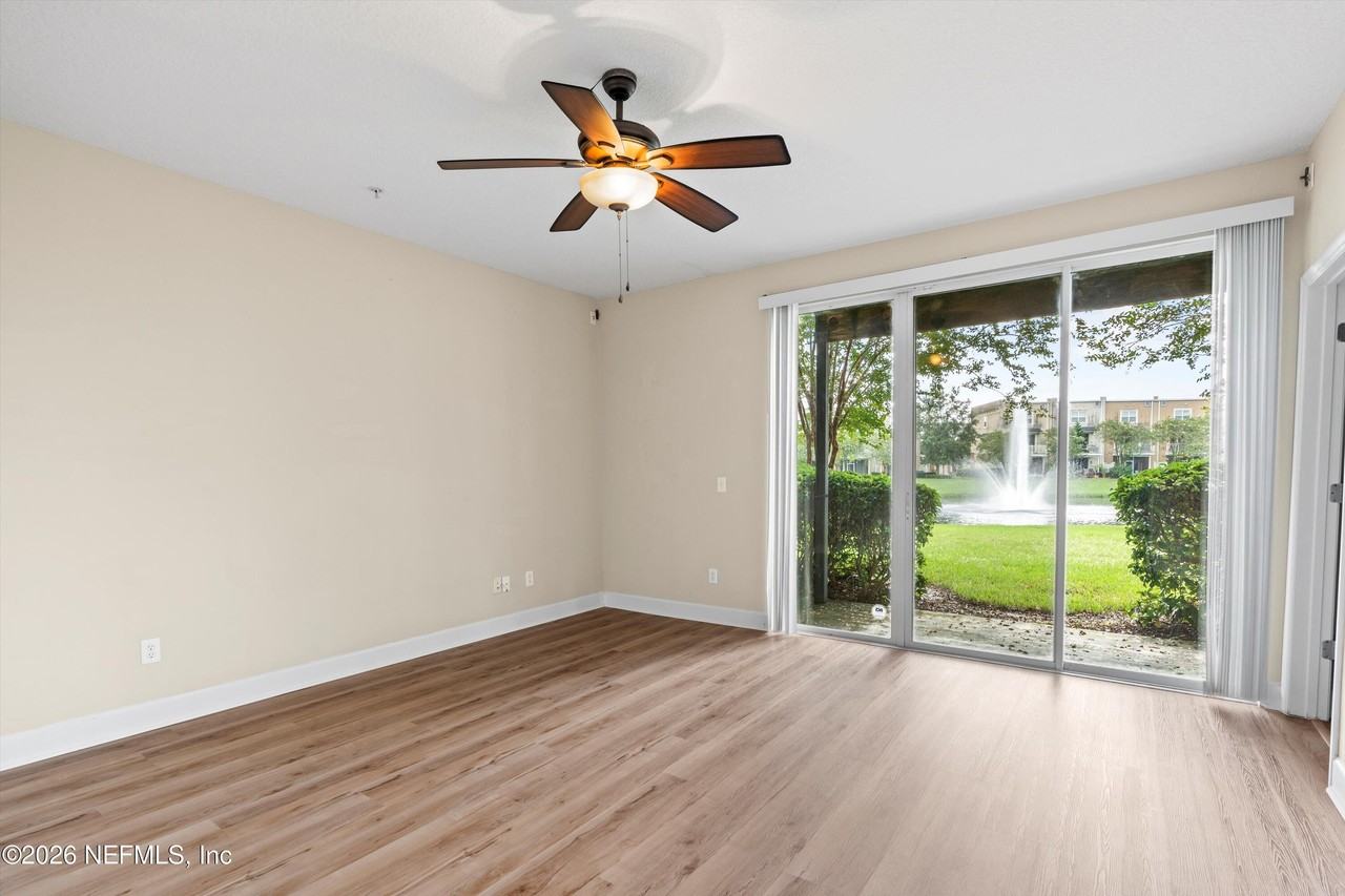 4368 Ellipse Dr - Photo 3 of 22