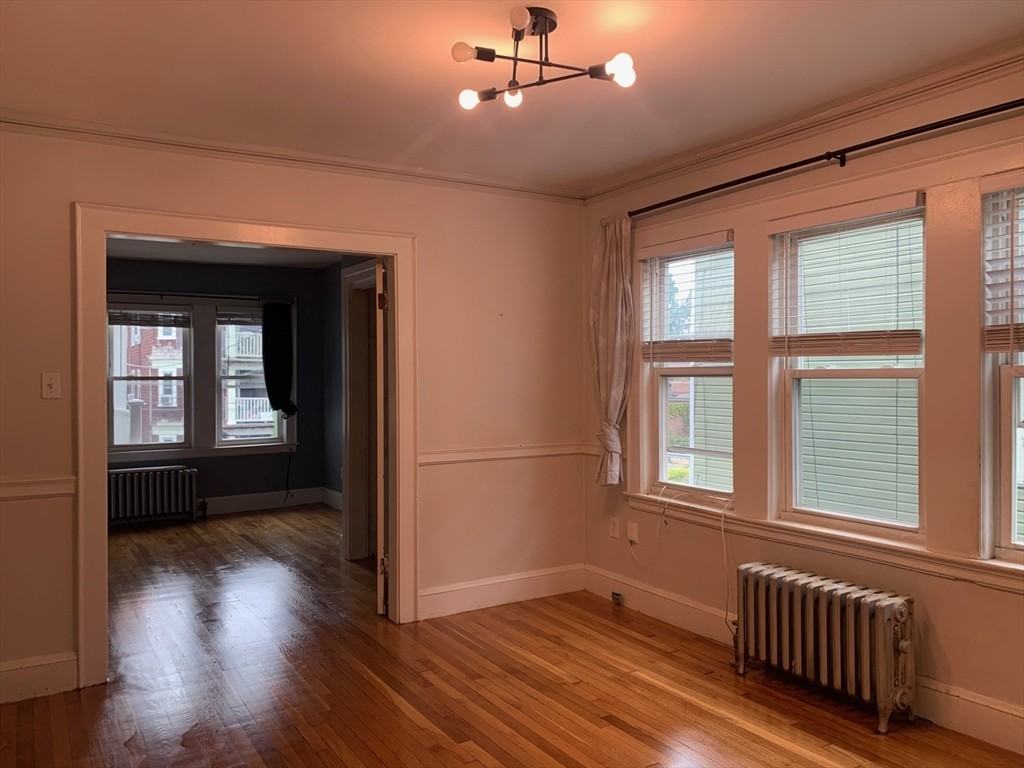 29 Gibson St - Photo 7 of 11