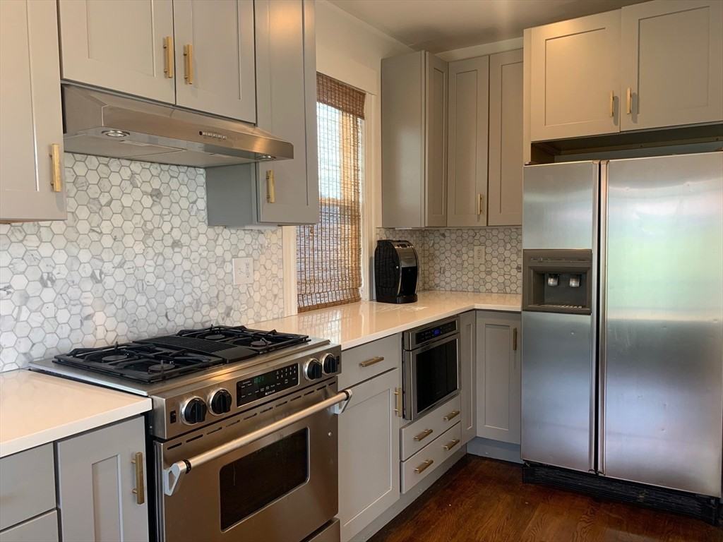 19 Bexley Rd - Photo 3 of 19
