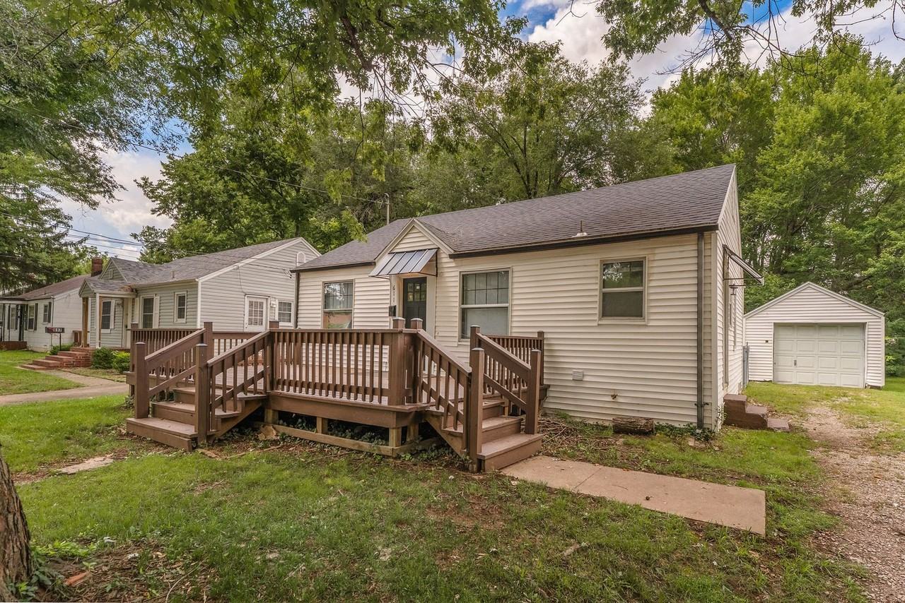 611 W Minota St - Photo 2 of 21