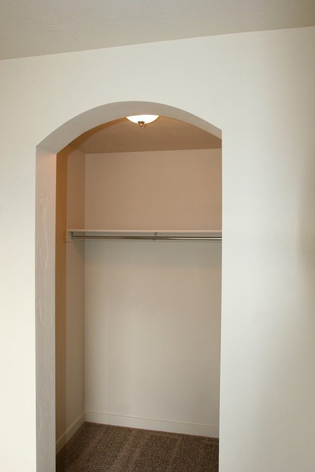 217 N 680 E - Photo 7 of 10