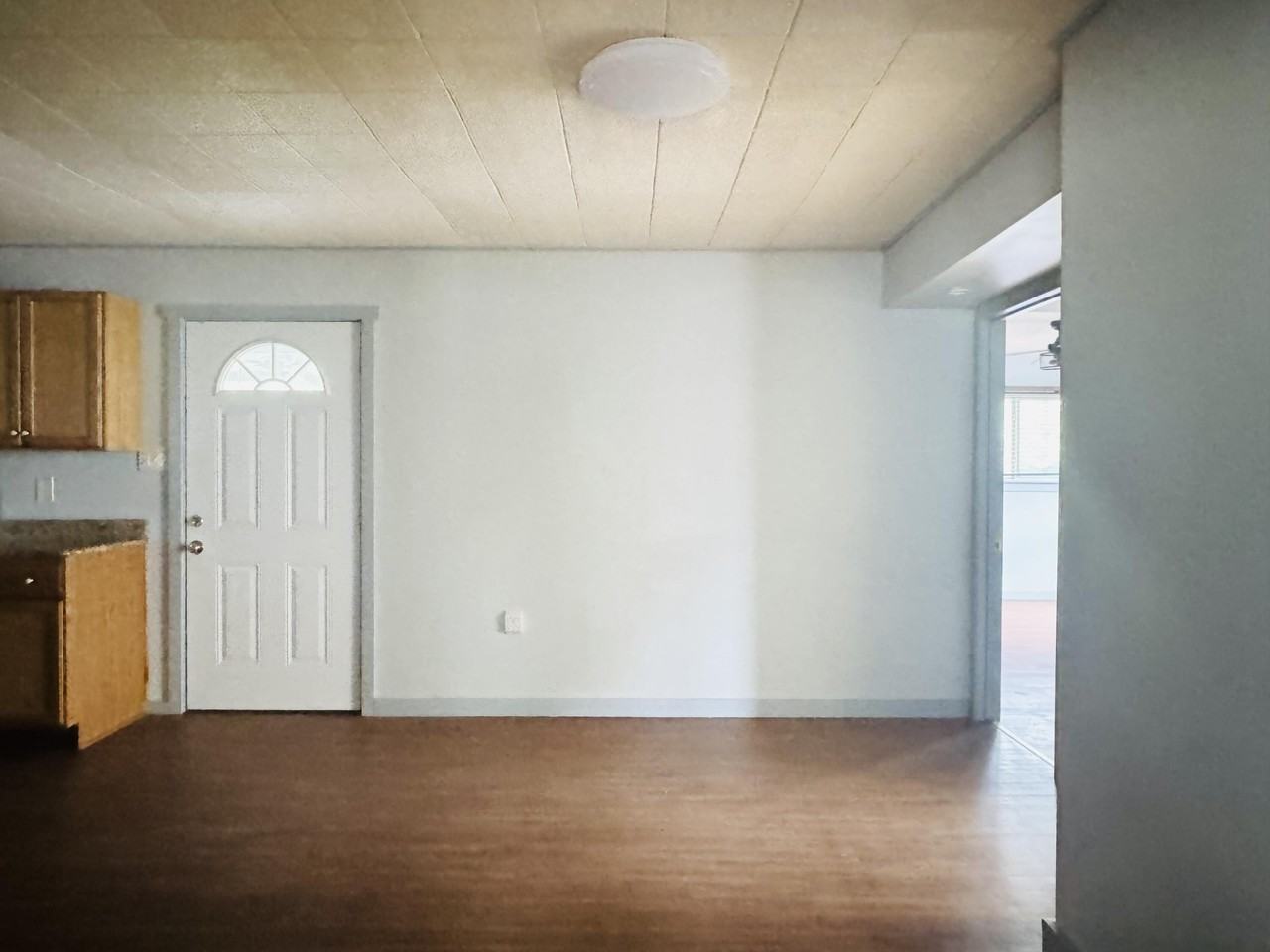 1510 E Harris Ave - Photo 7 of 31