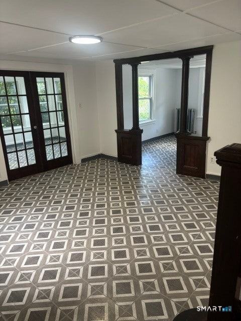 389 Main St - Photo 6 of 22