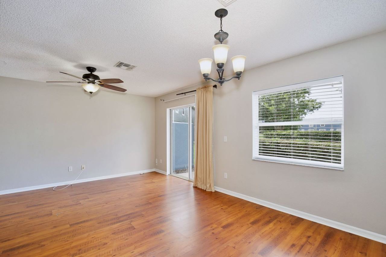 12810 Lexington Summit St - Photo 7 of 23