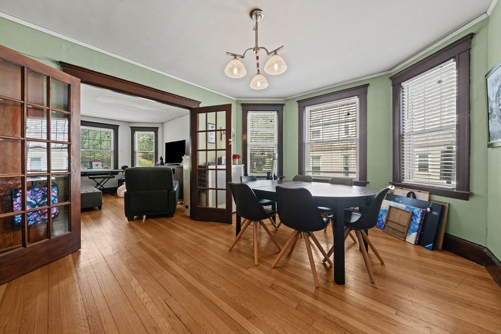119 Eliot St - Photo 5 of 18