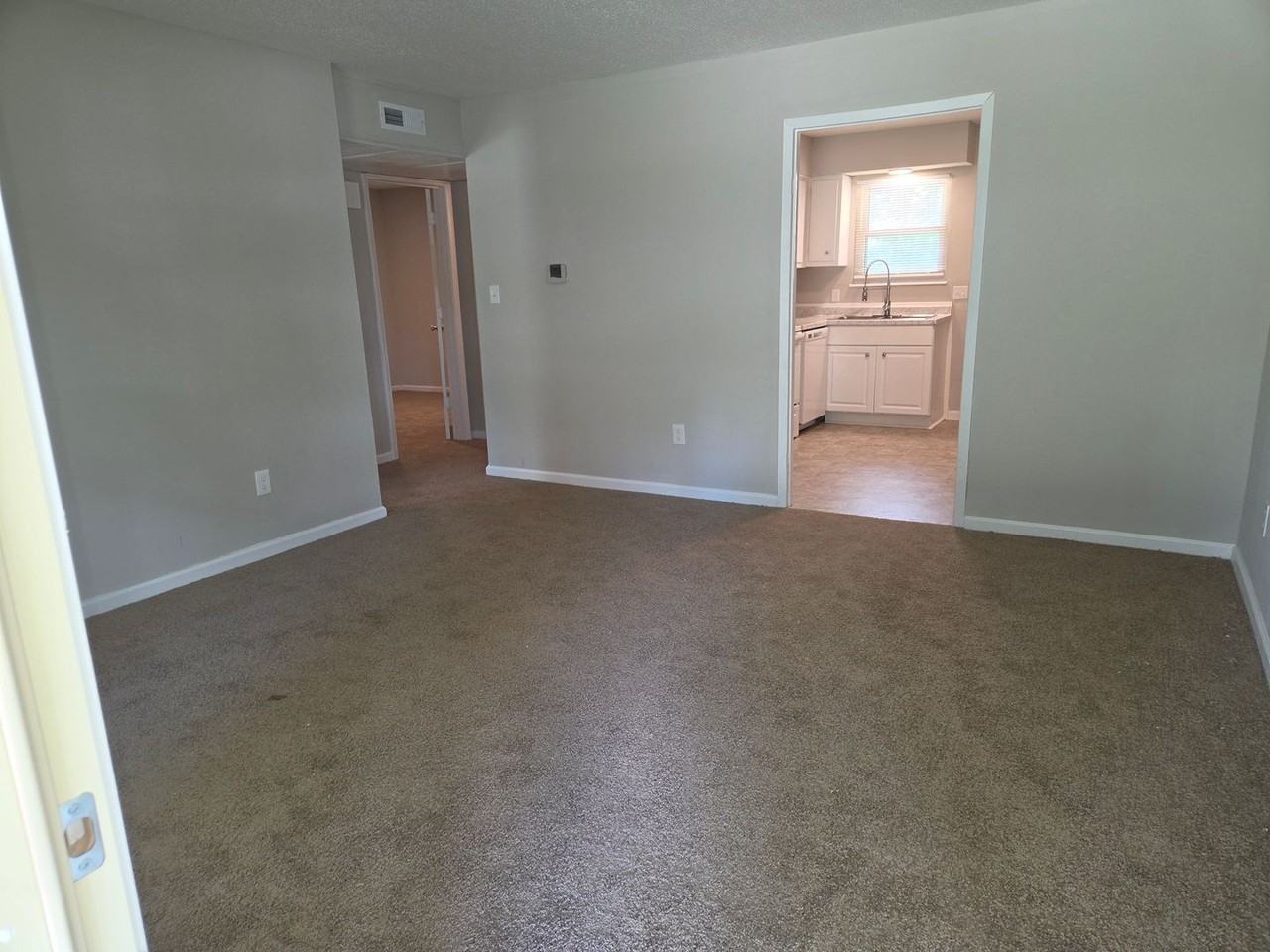 614 Spencer Ave - Photo 2 of 12