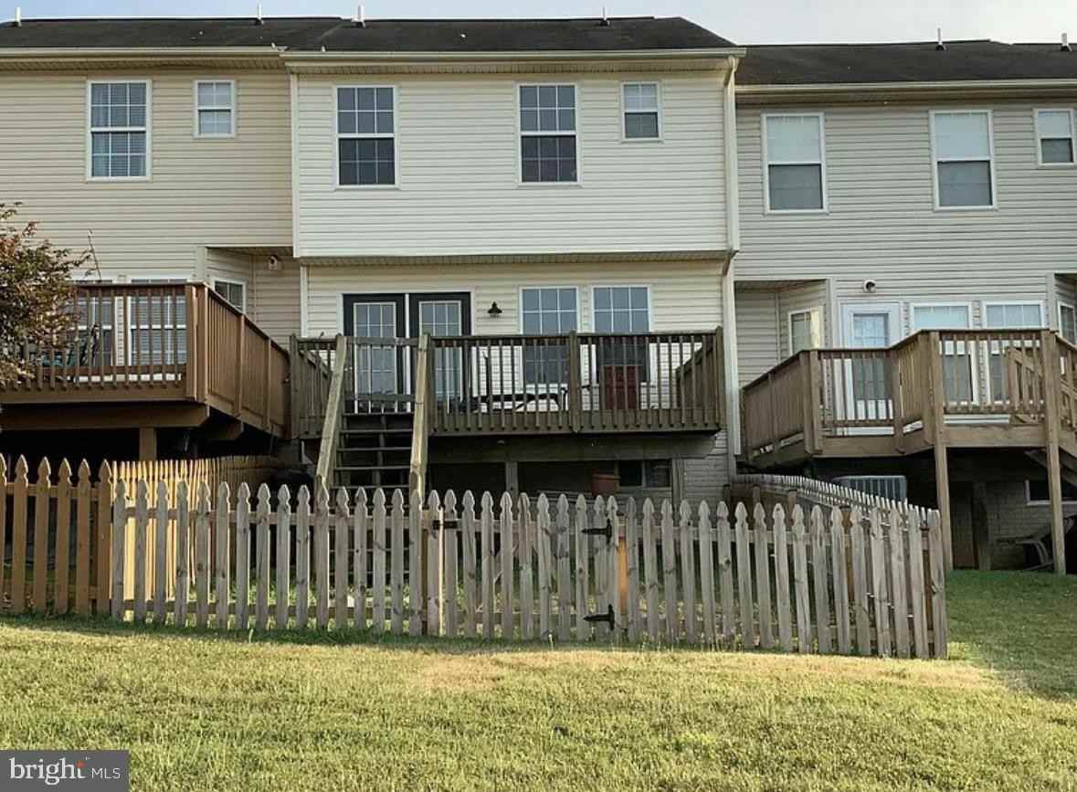 100 Quince Tree Dr - Photo 4 of 16