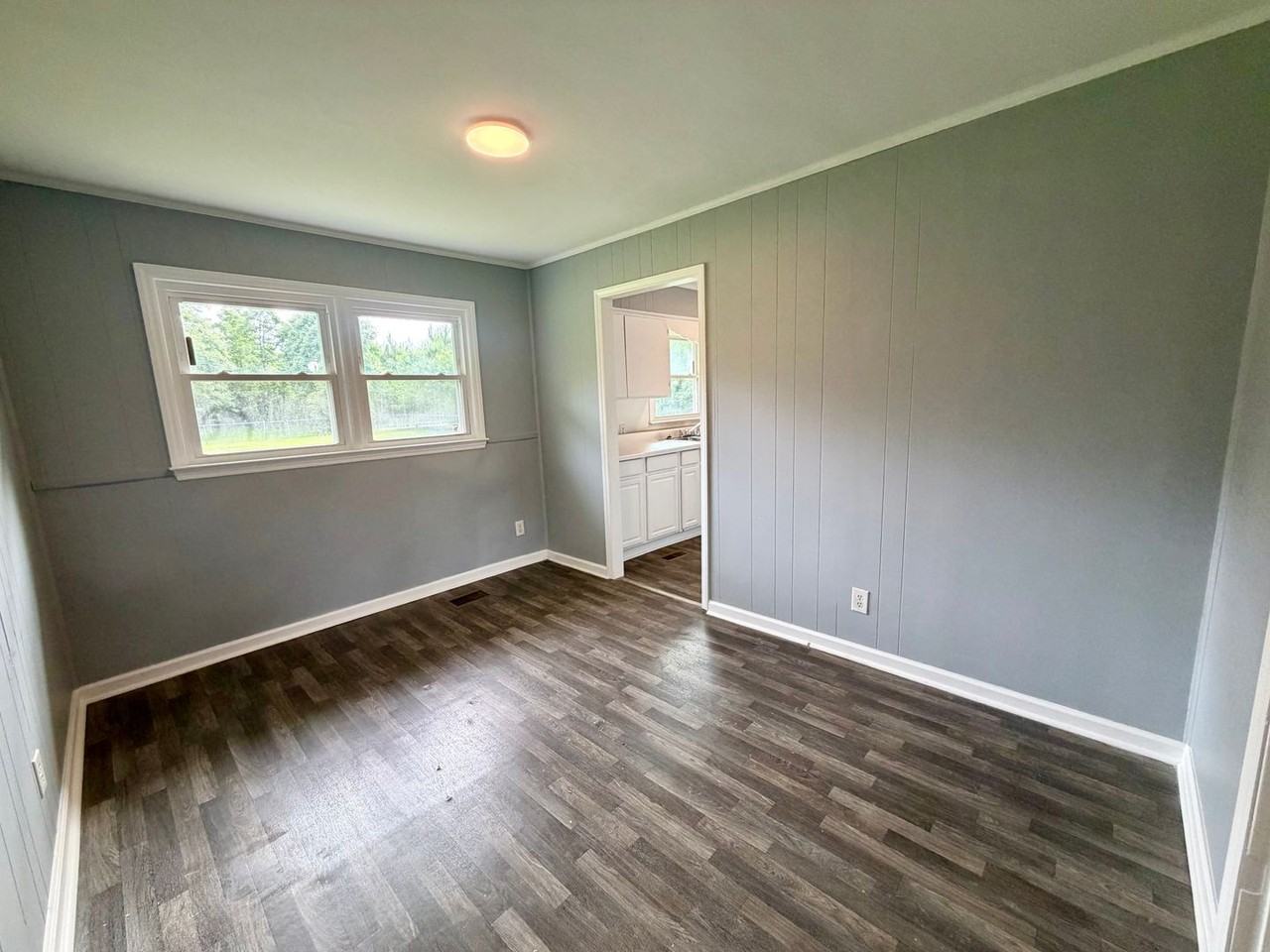 6675 Skinner Rd - Photo 3 of 9