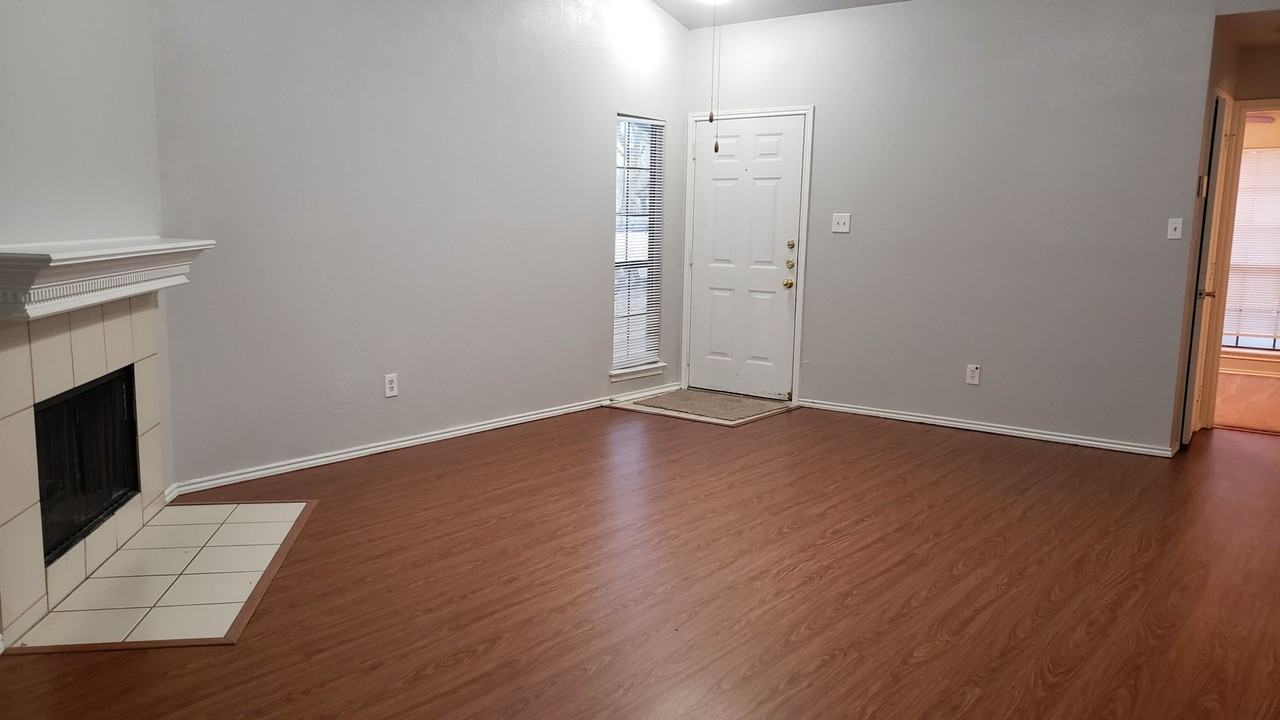 4514 Carmel Ln - Photo 7 of 30