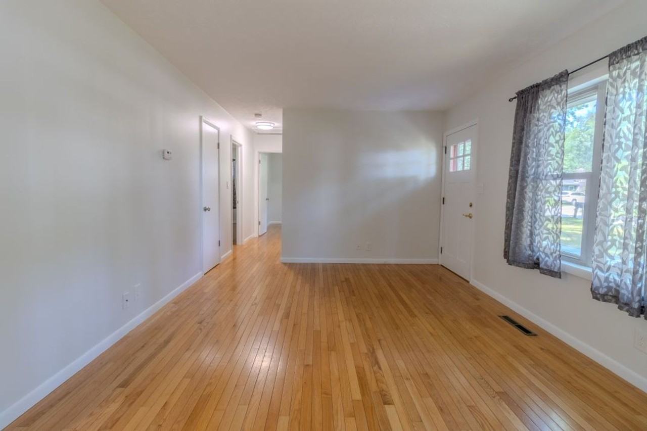 2020 Chippewa St - Photo 4 of 26