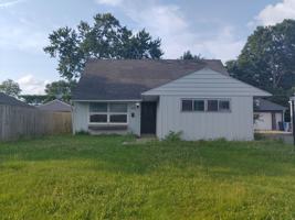 featured image of 4046 Virginia Cir E