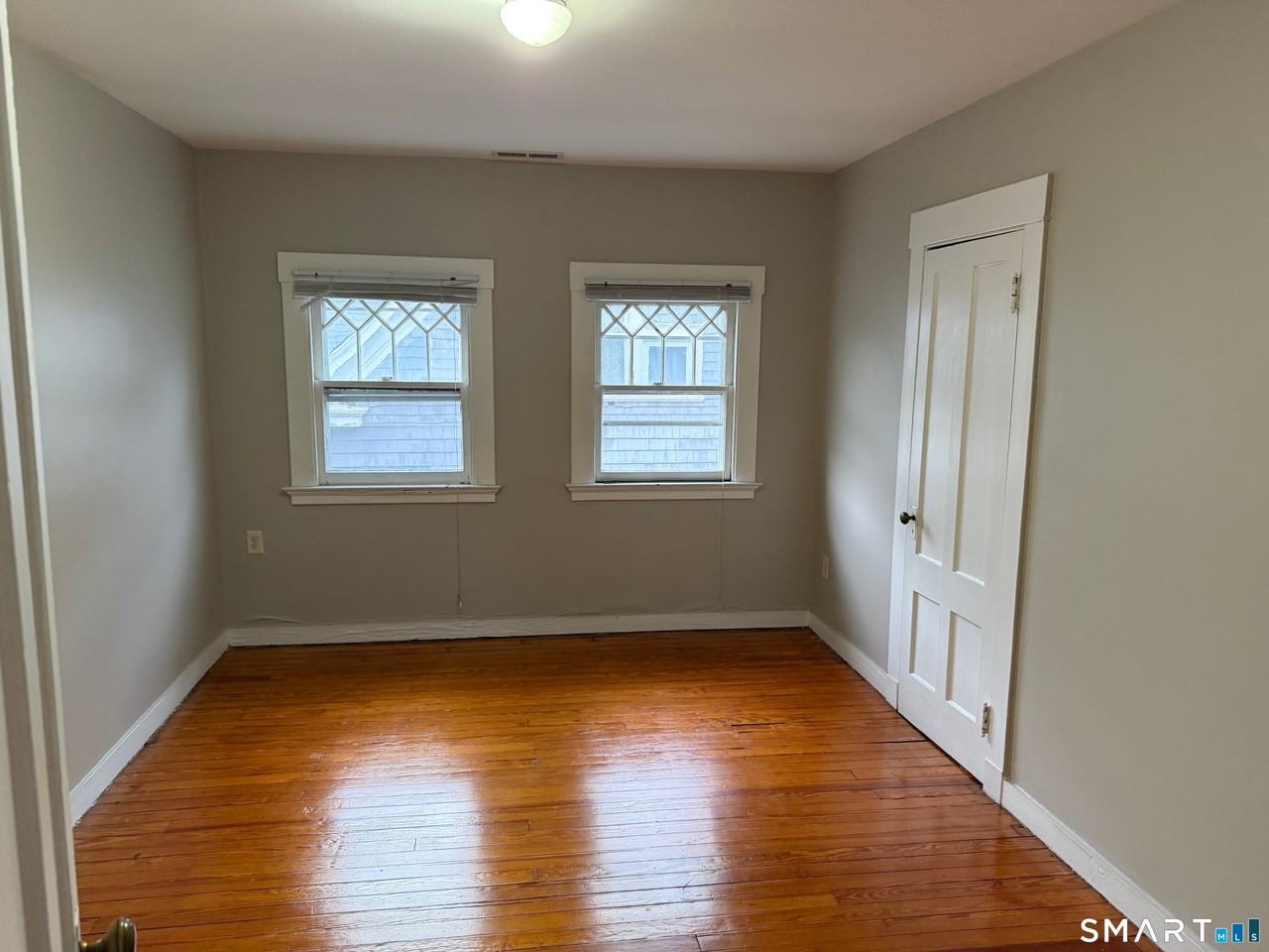 358 Edgewood Ave - Photo 6 of 11