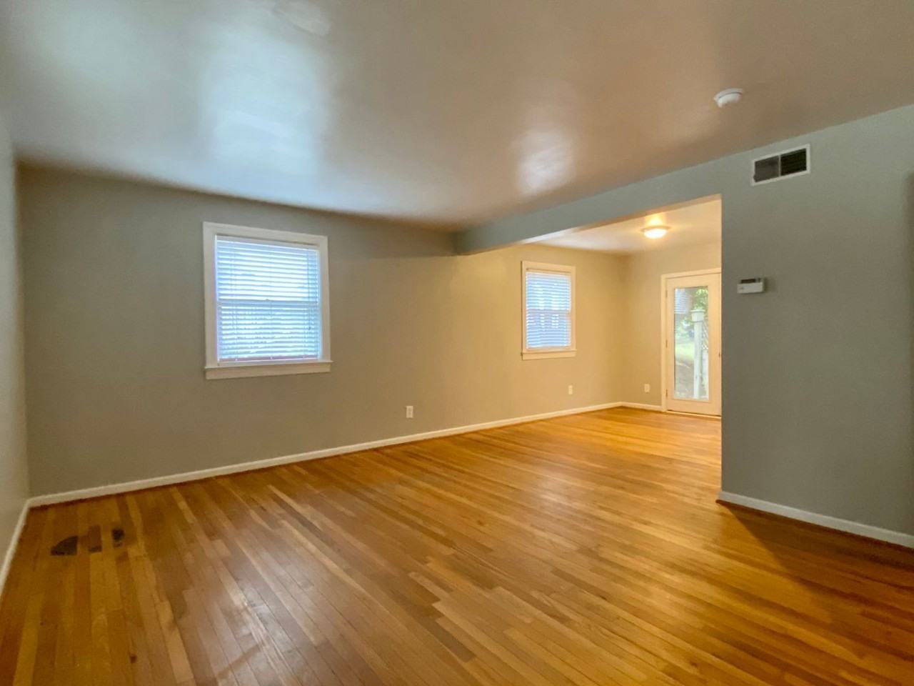 971 Saint Marys St - Photo 4 of 18