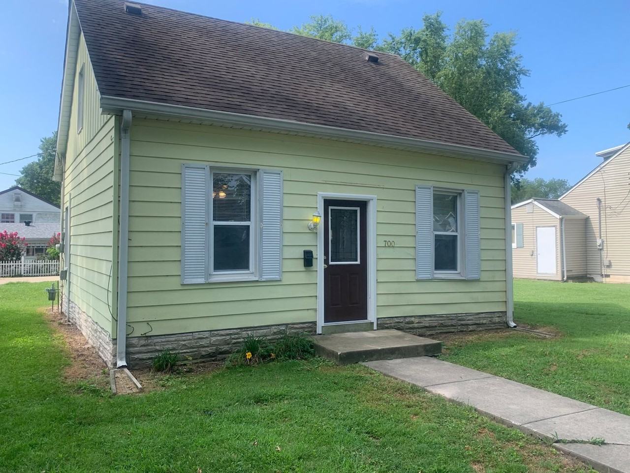 700 W State St - Photo 2 of 18