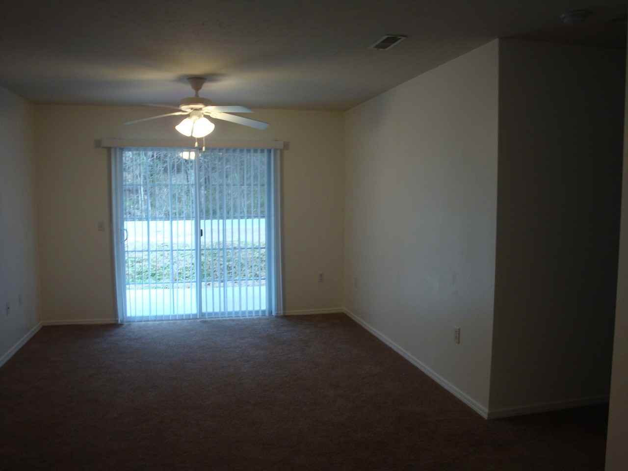 155 Knowledge Ave #B - Photo 3 of 6