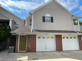 featured image of 8210 W Annsbury Cir