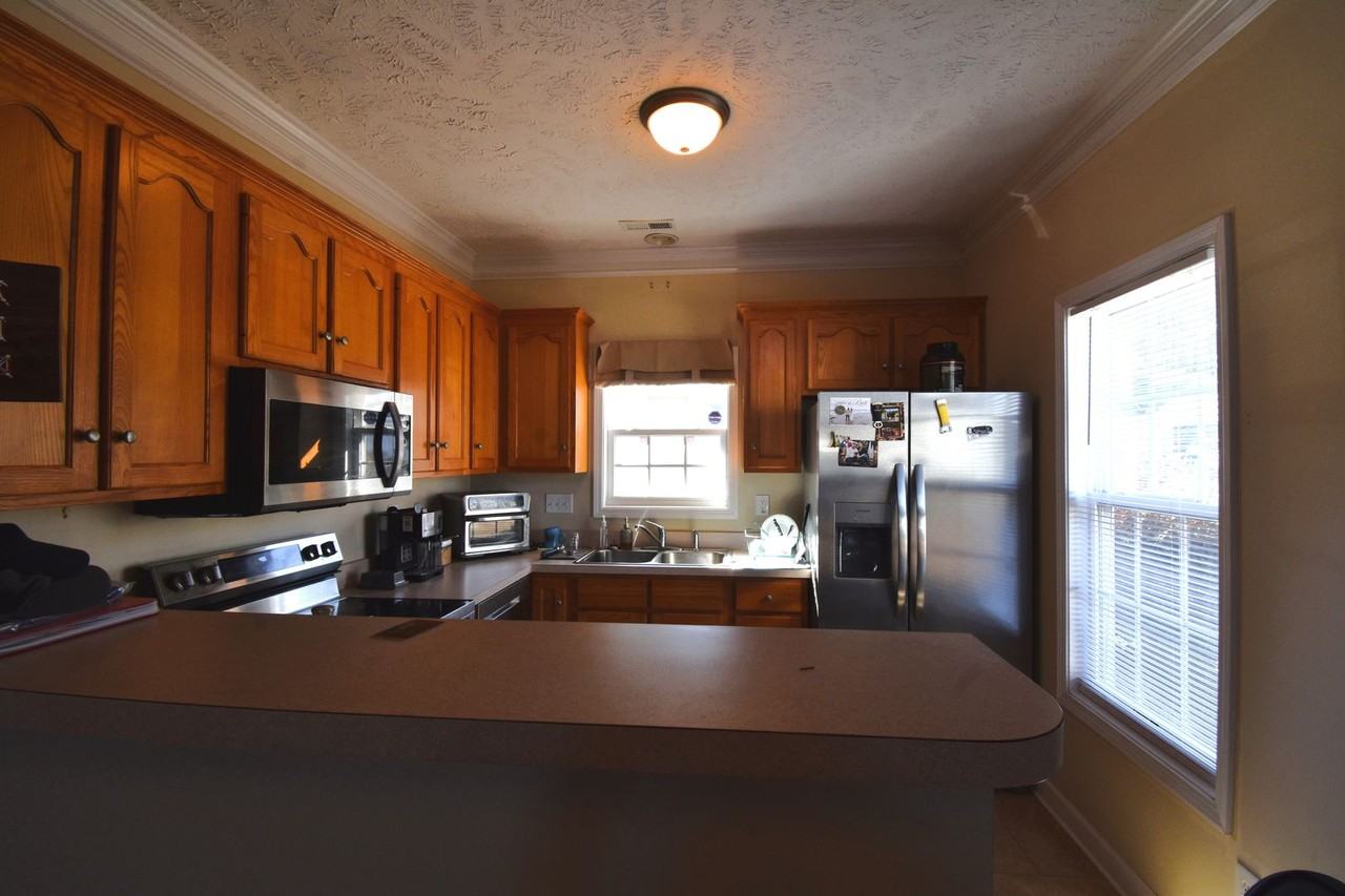 3071 Candlelight Dr - Photo 5 of 22