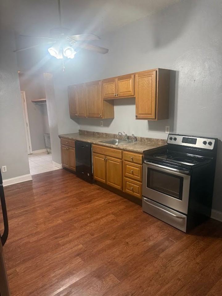 2236 Larkins Way - Photo 5 of 9