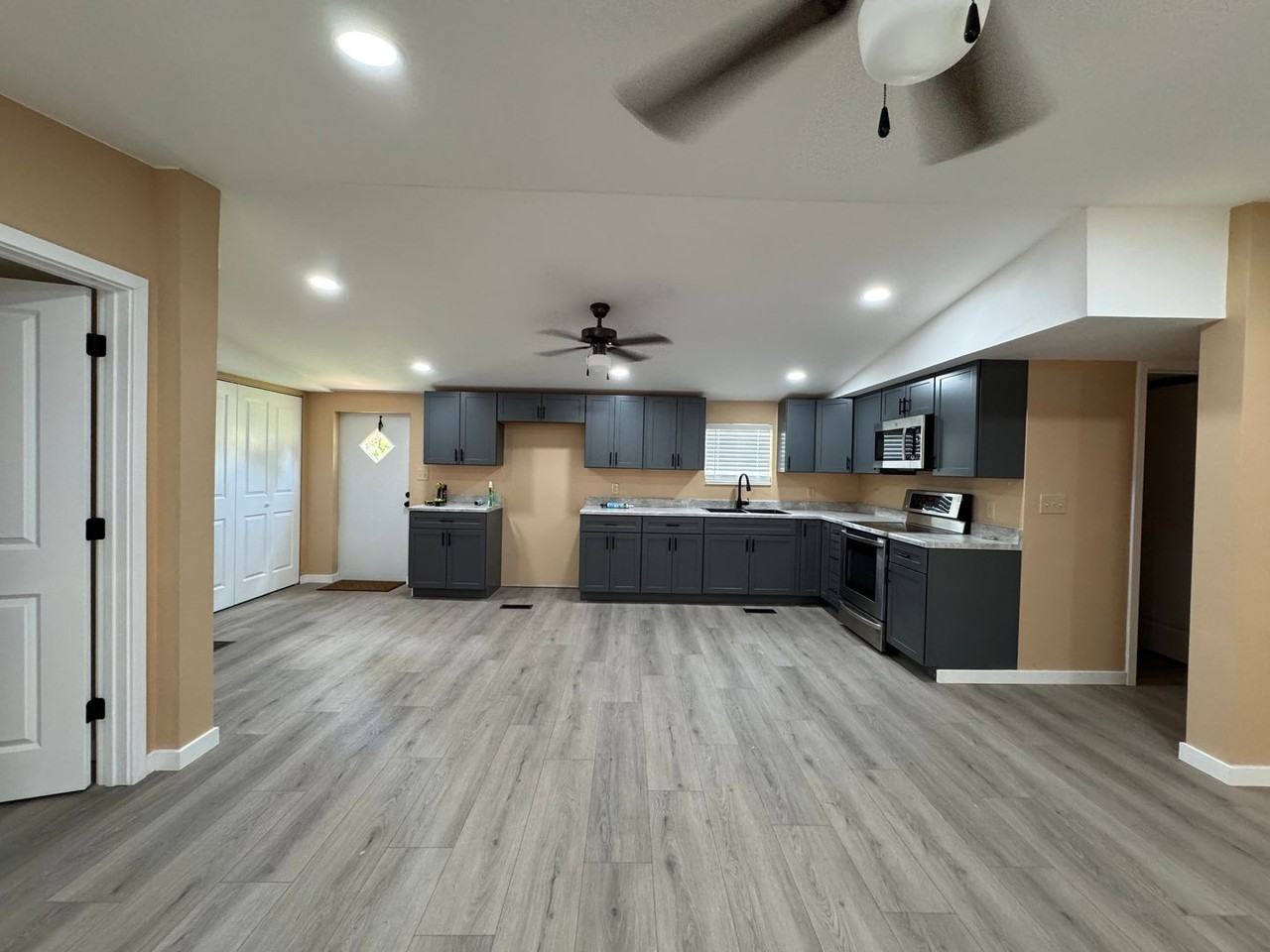 1492 179th Rd - Photo 2 of 20
