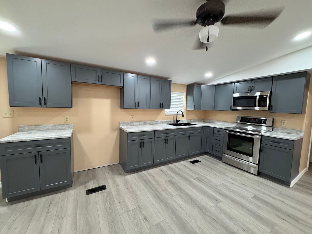 1492 179th Rd - Photo 3 of 20