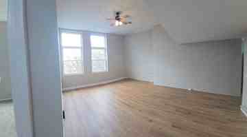 featured image of 114 Grand Ave