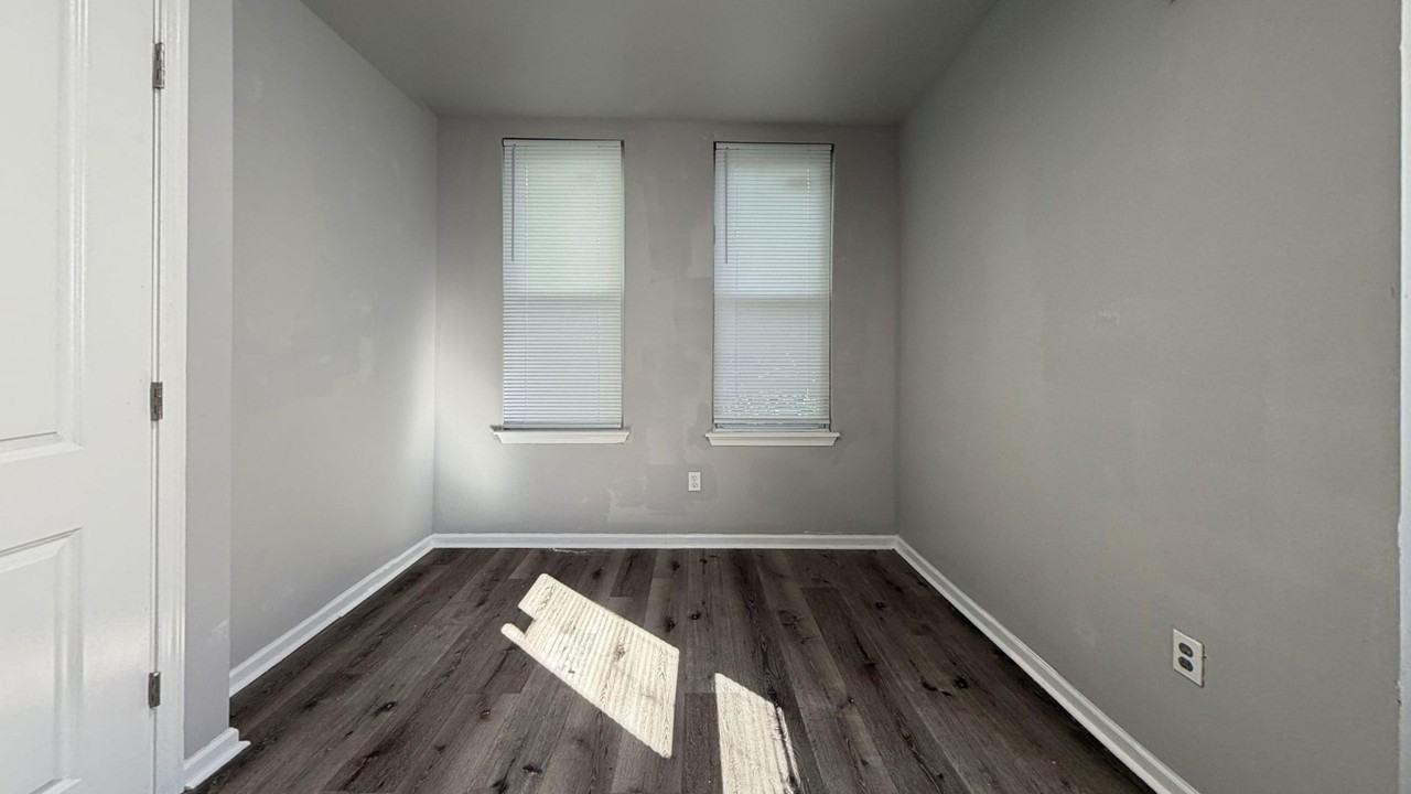 5820 Belmar Ter - Photo 2 of 19