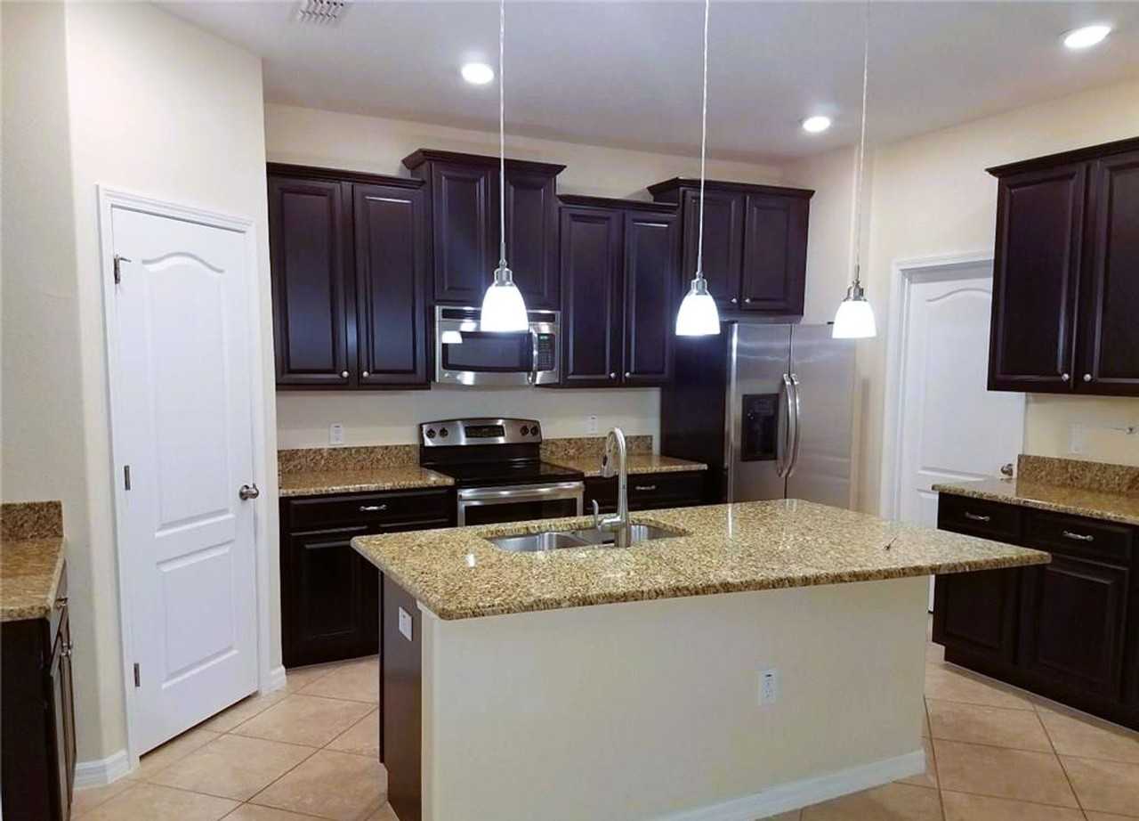 12205 Great Commission Way - Photo 4 of 22