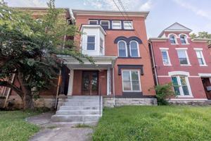 featured image of 1361 S Brook St
