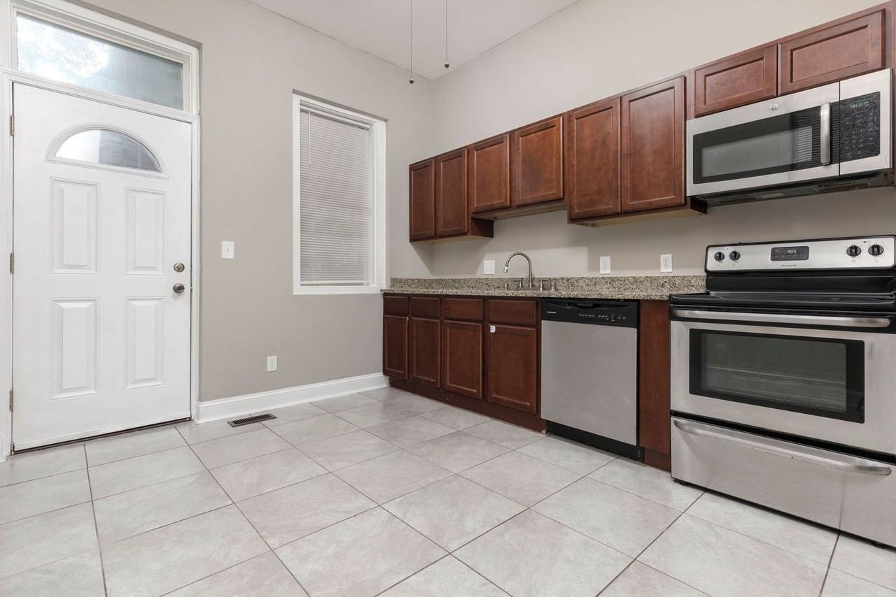 1361 S Brook St. - Photo 5 of 38