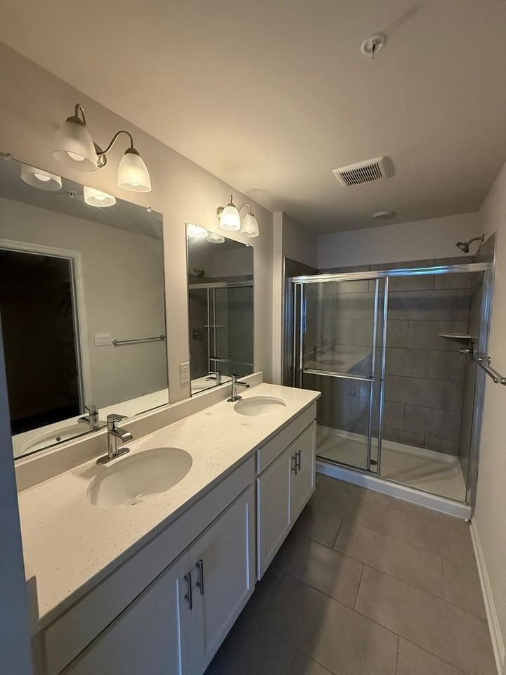 170 Correri St - Photo 6 of 19