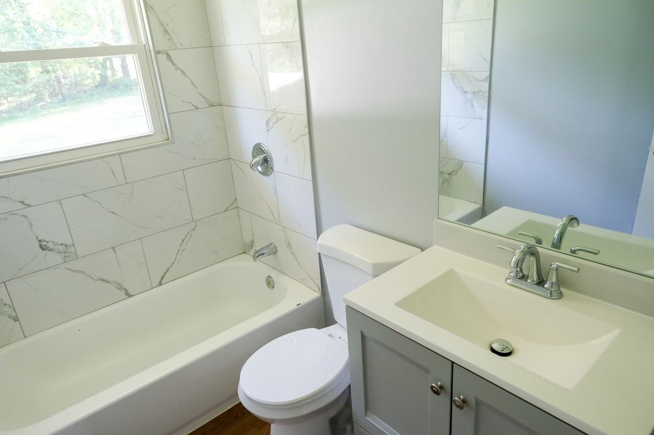 6 Hardale Ln - Photo 7 of 16