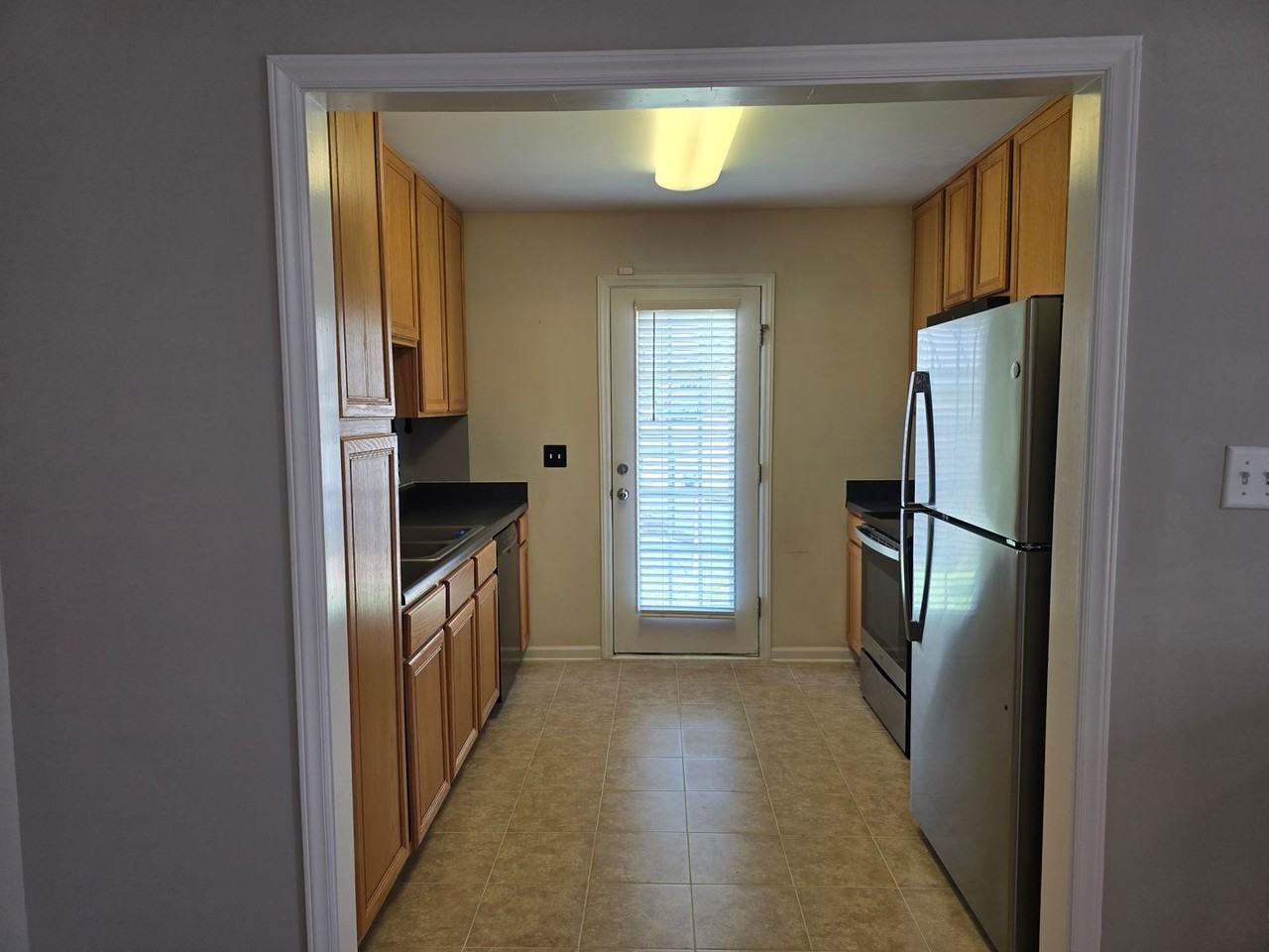 9804 Blackwell Dr - Photo 7 of 20