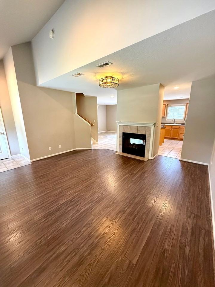 3601 Chapel Hill Rd - Photo 4 of 28