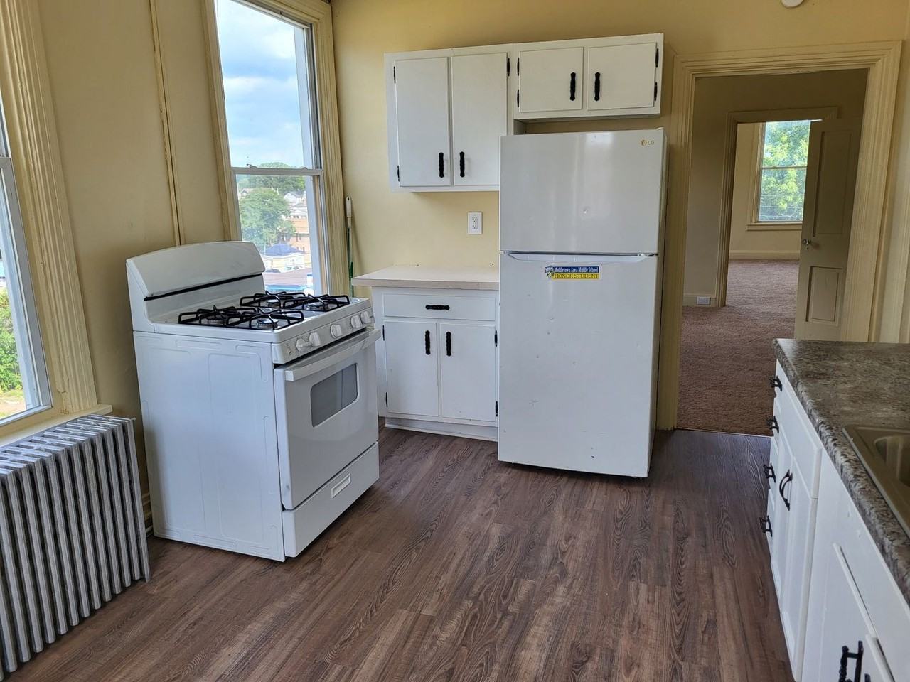 235 W Main St - Photo 4 of 20