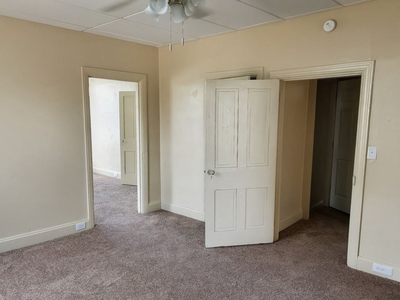 235 W Main St - Photo 7 of 20
