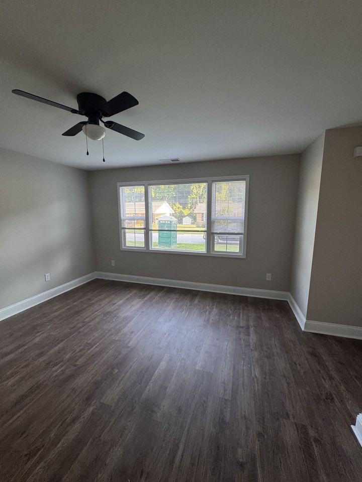 914 Wateree Blvd #1 - Photo 4 of 8