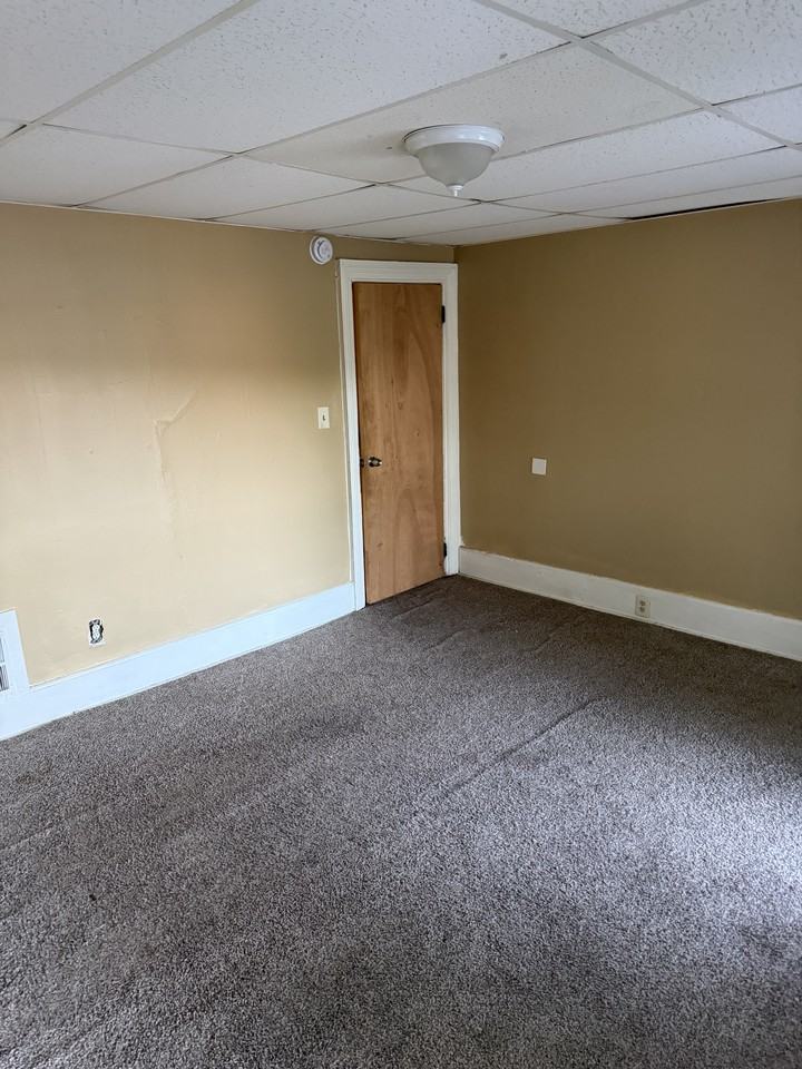 2100 Pershing Blvd #3 - Photo 3 of 8