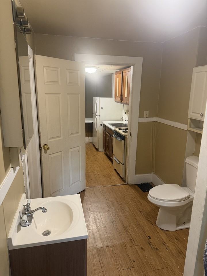 2100 Pershing Blvd #3 - Photo 6 of 8