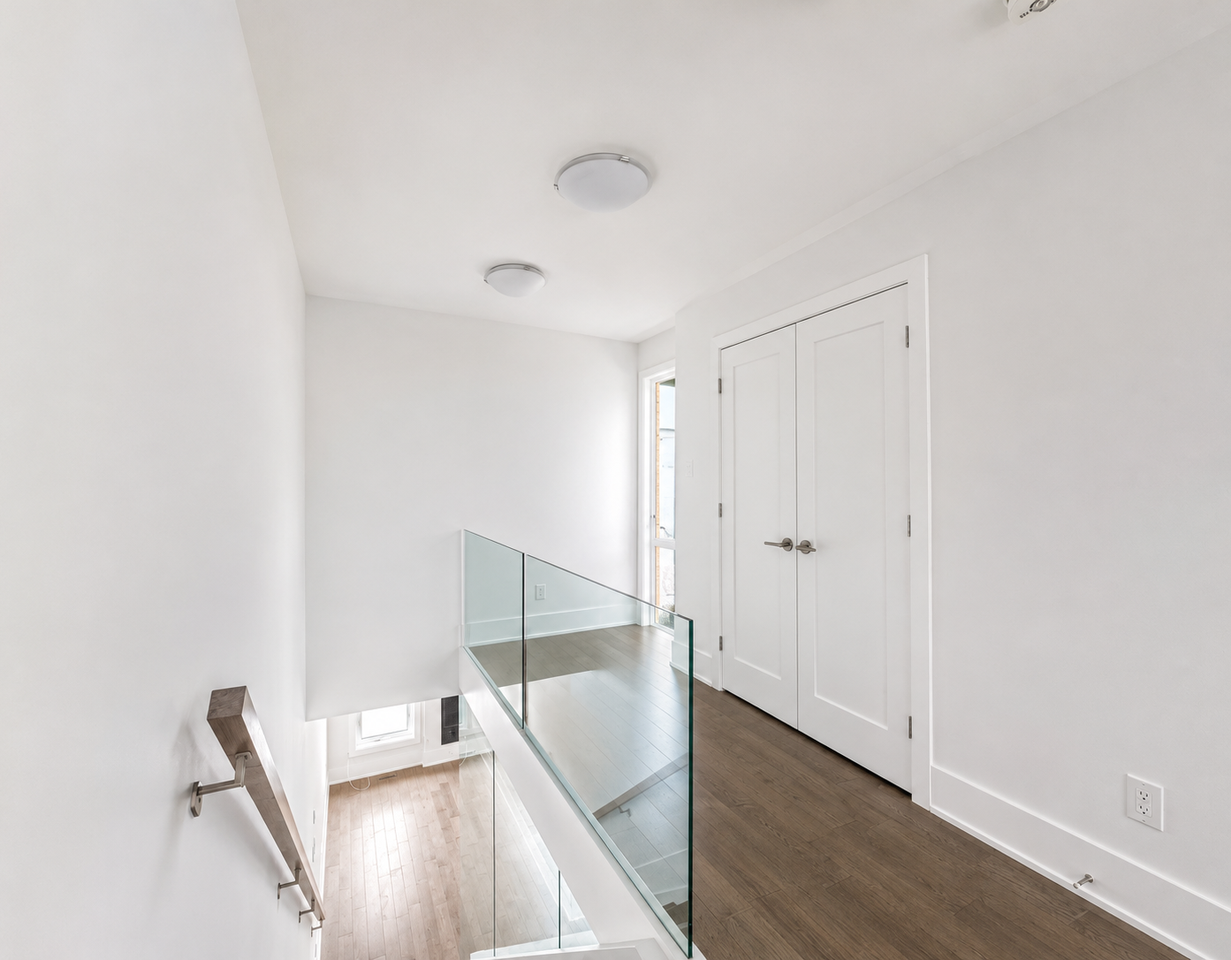 360 Whitby Ave #360 - Photo 7 of 23