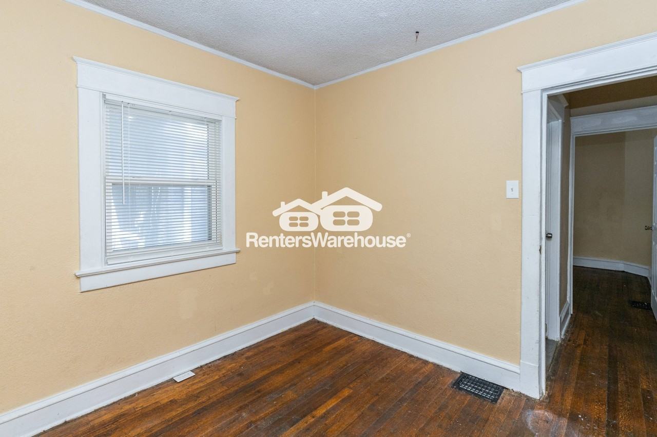 4038 Bellefontaine Ave - Photo 2 of 20