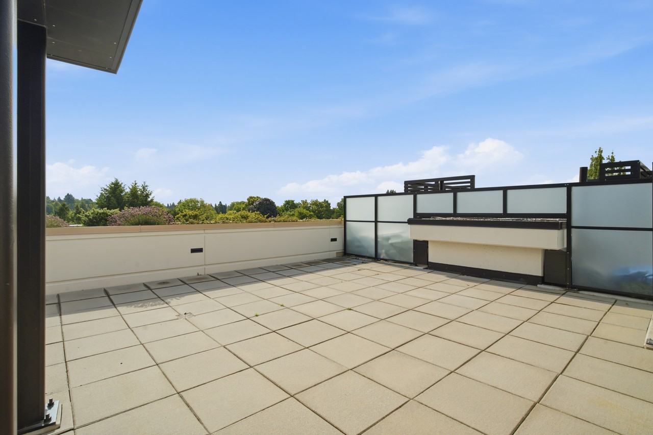 2096 West 47th Avenue - Photo 18