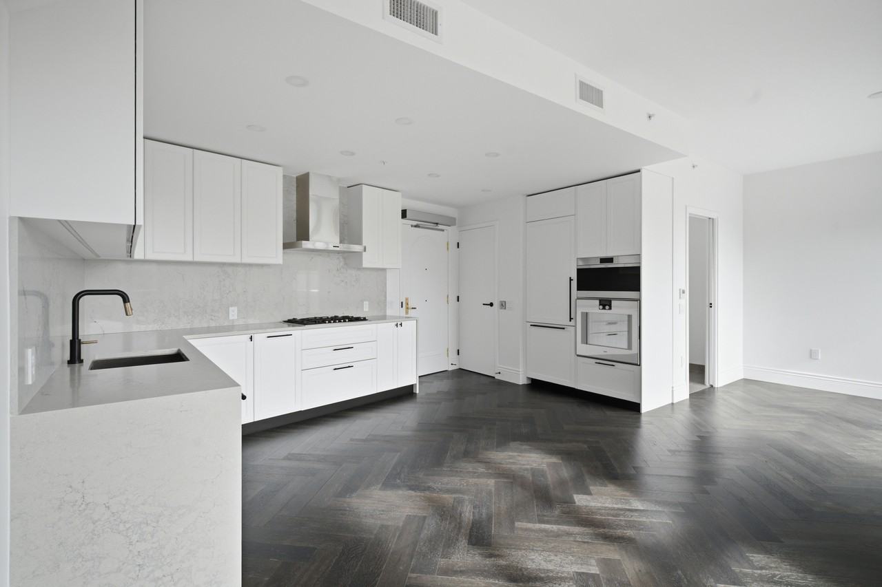 East Blvd & W 47th Ave #403 - Photo 7 of 29