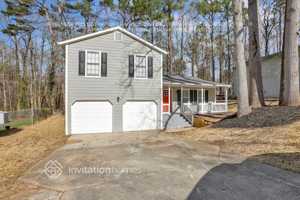 featured image of 5419 Martins Crossing Rd