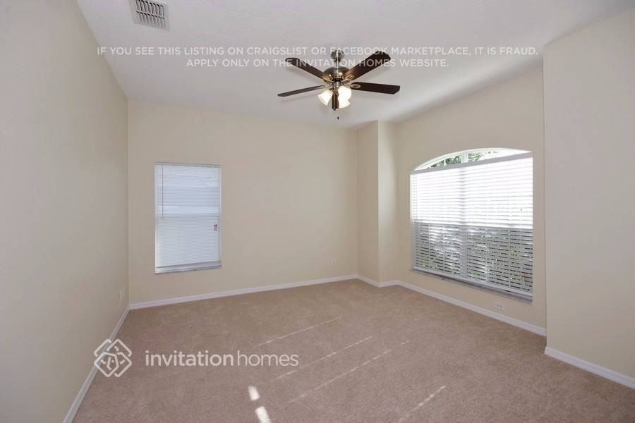 3237 Lorimar Ln - Photo 6 of 14