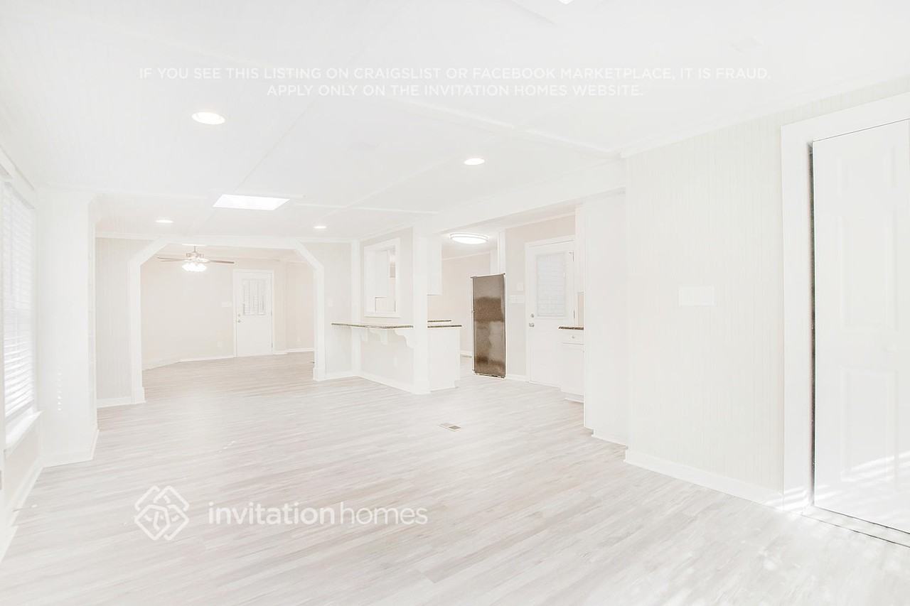 4334 Compton Cir - Photo 7 of 24