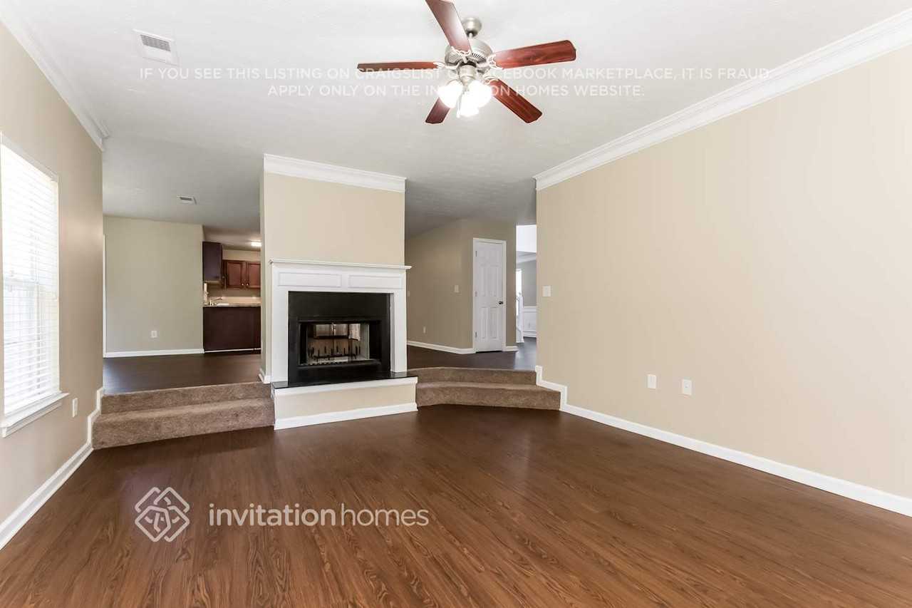2429 Napa Valley Dr - Photo 3 of 20